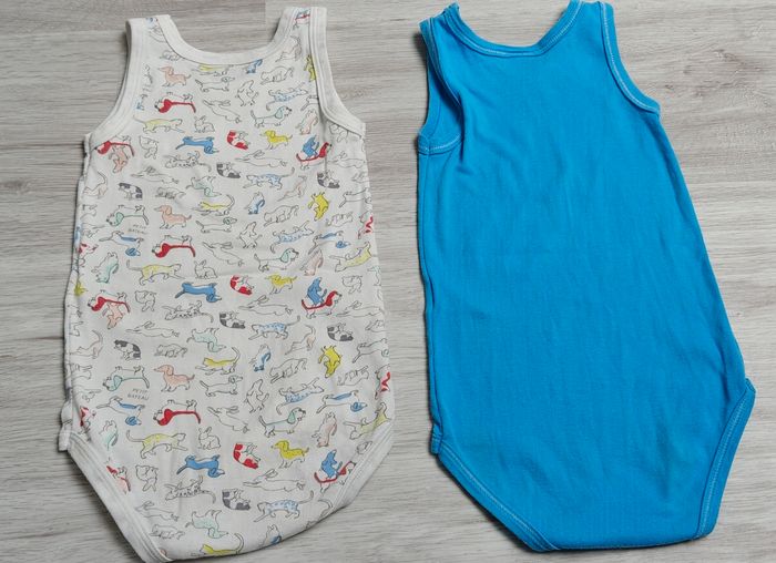 Lot de 4 bodies été 24 mois petit bateau tbe - photo numéro 3