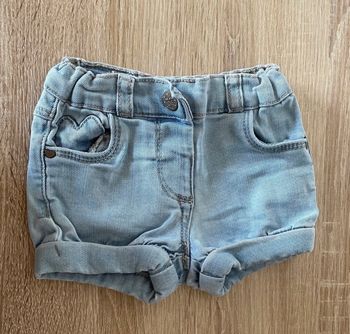 Short bébé fille taille 6 mois