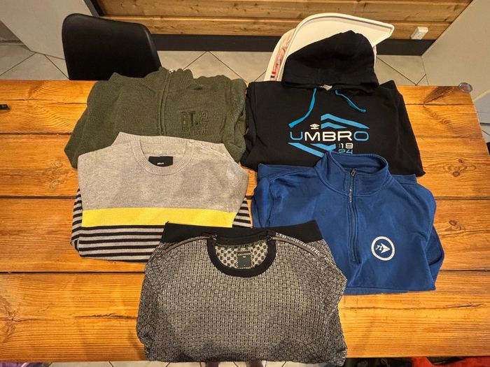 Lot de 5 pull et 3 t-shirt Homme taille L