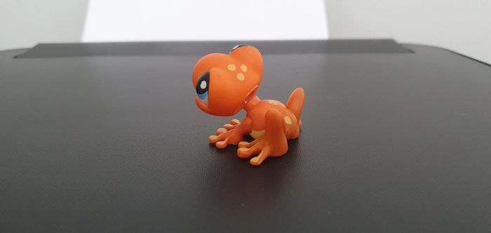 Littlest Pet Shop année 2007 Grenouille orange - photo numéro 3