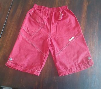 Short rouge