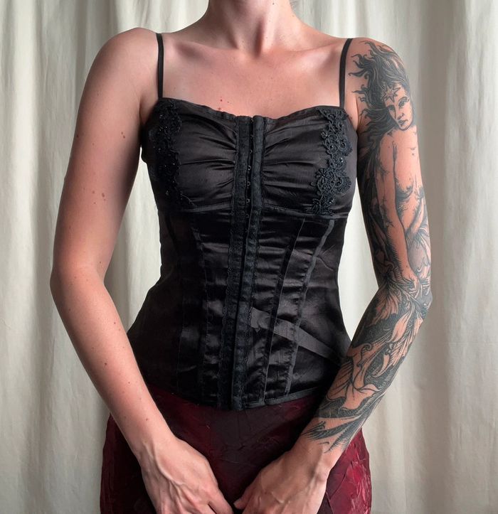 Top vintage bustier satiné perles Goth Vampire Whimsigoth 90s - Taille S - photo numéro 4