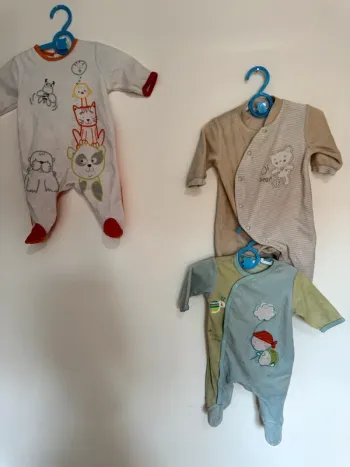 Lot de 3 pyjamas kitchoun 3 mois