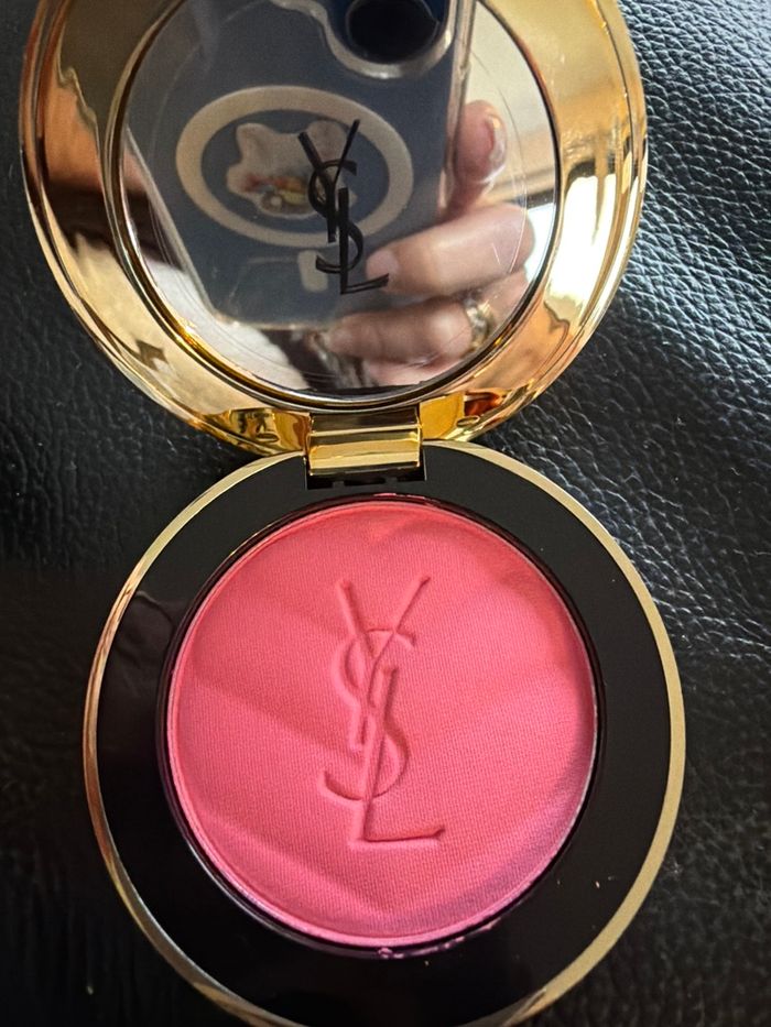 Blush floutant YSL - photo numéro 2
