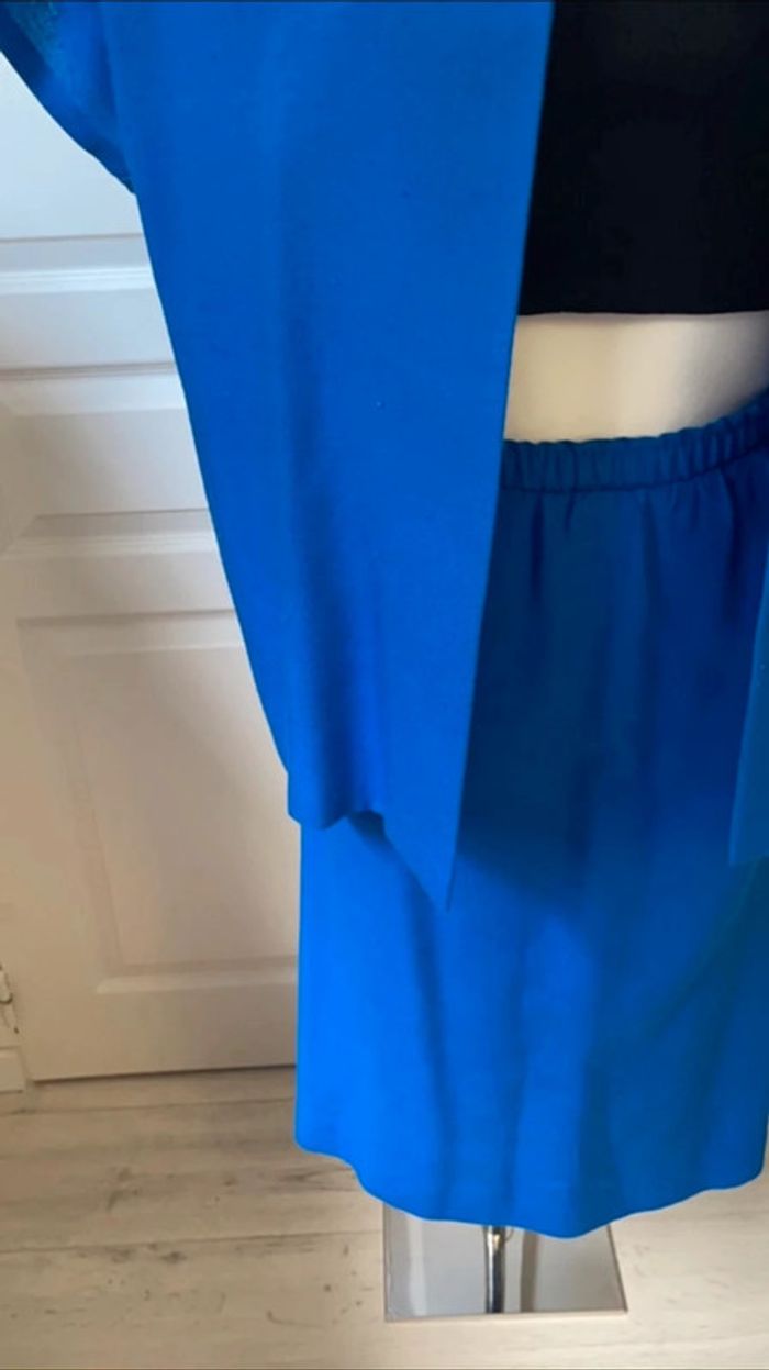 Ensemble bleu - photo numéro 4