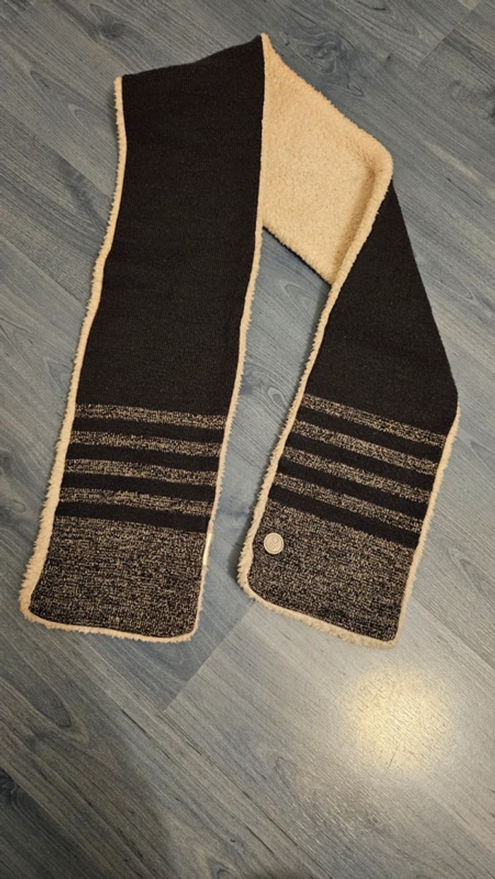 Écharpe polaire peu portée Okaïdi