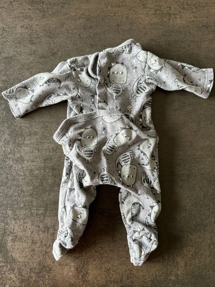 Lot de 2 pyjamas/ grenouillère motif dinosaure - photo numéro 6
