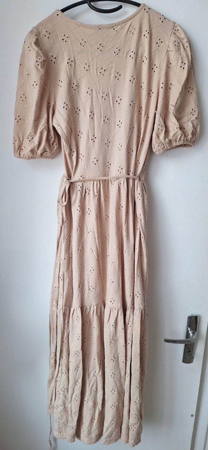Robe d'été broderie anglaise Asos - photo numéro 3