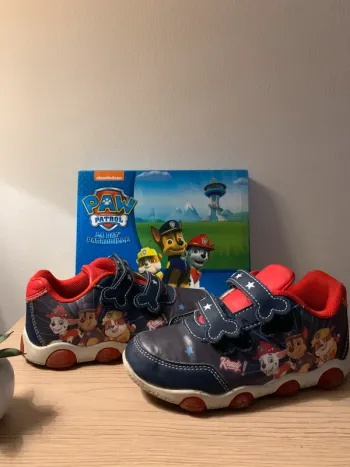 Chaussure d’enfant pat patrouille taille 30