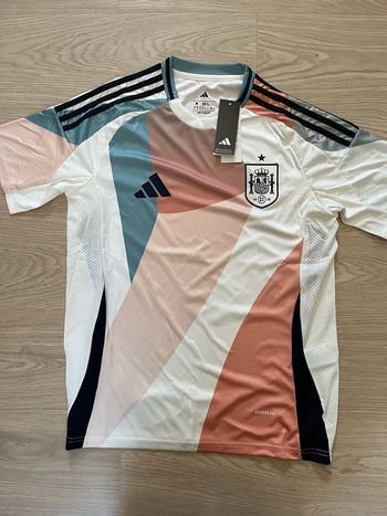 Maillot de foot Espagne taille M 