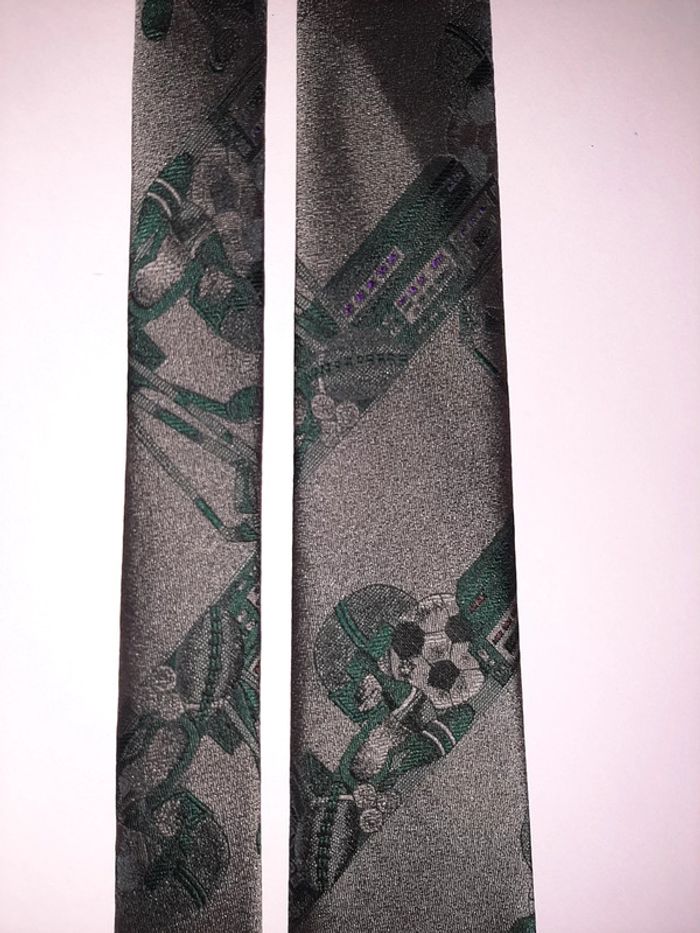 Cravate vert foncé sports - photo numéro 2