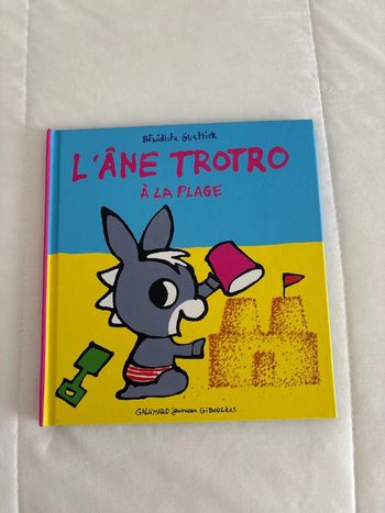Livre pour enfants : L’âne trotro à la plage
