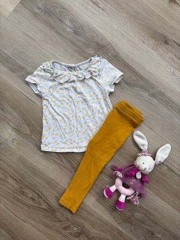 Ensemble t-shirt + legging taille 24 mois