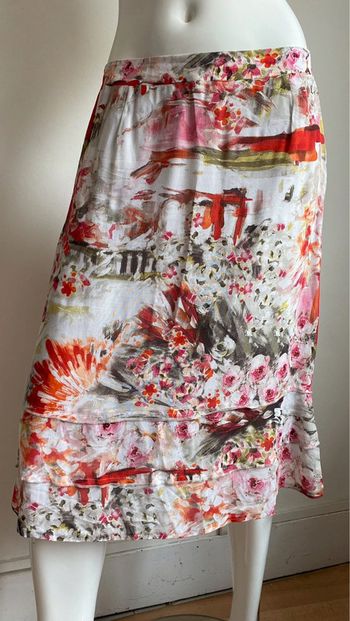 Jupe fleurie blanche christine Laure taille 40