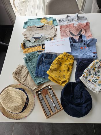 Lot de 15 vetements  été garçon 12 mois
