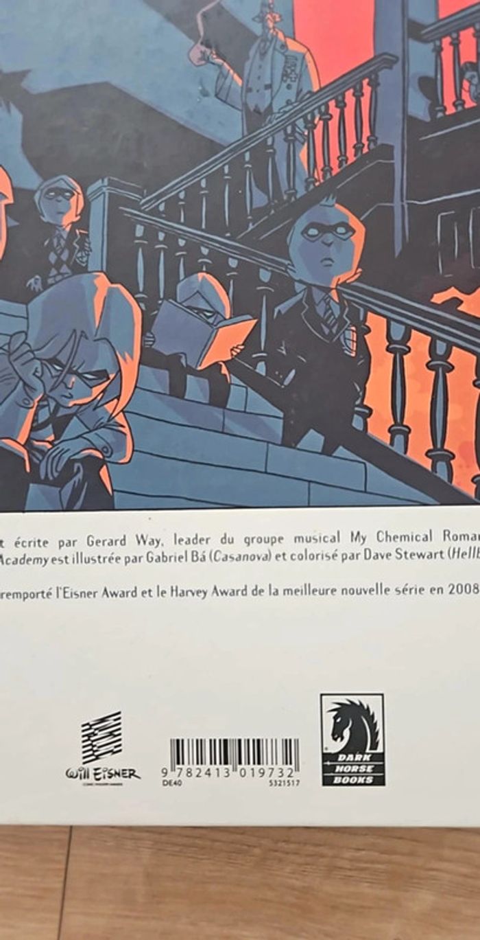 Livre umbrella academy tome 2 - photo numéro 3