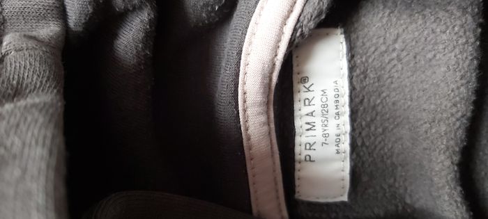 Sweat à capuche 7/8 ans 128cm - photo numéro 3