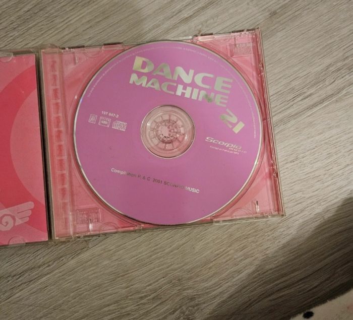 Cd Dance machine 21 📀 - photo numéro 4