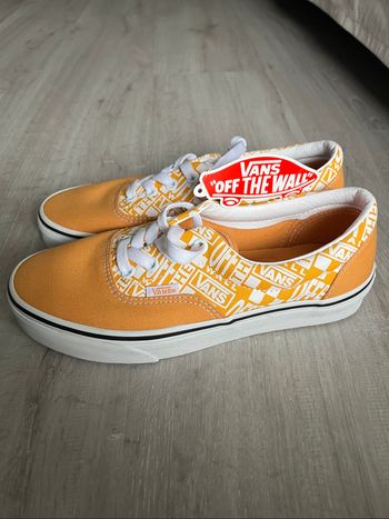 Paire de vans mixte neuve H/F jaune orange T36,5