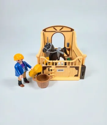 Playmobil Boxe pour Chevaux Jessi