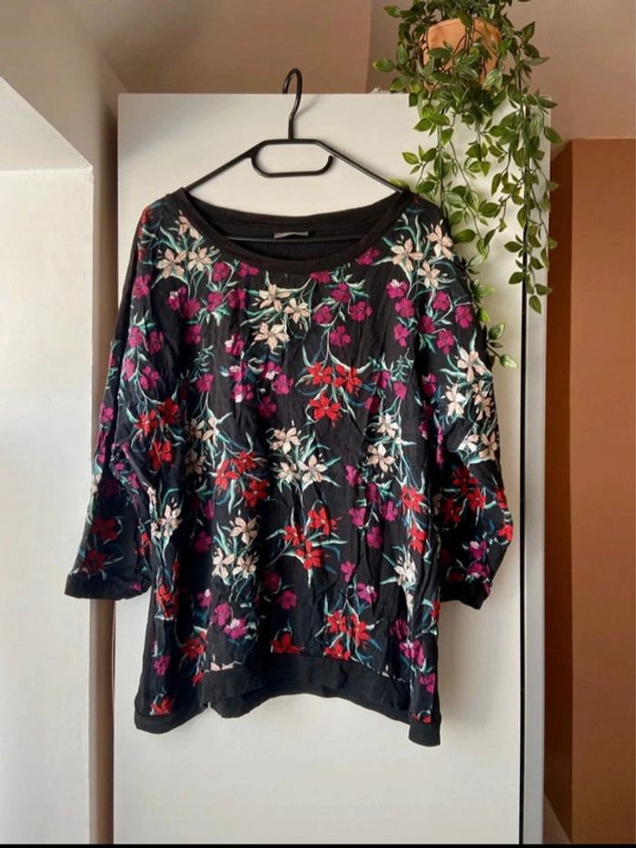 🌼 Haut mi-manches a fleurs femme taille 40, C&A 🌼