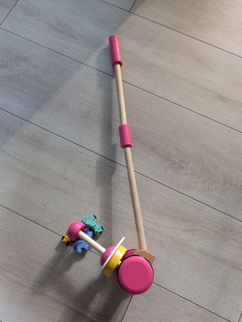 Jouet à tirer bébé bon état 