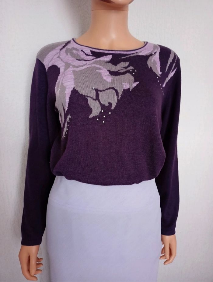Pull aux motifs fleuris avec strass prune T42 N*113 - photo numéro 2
