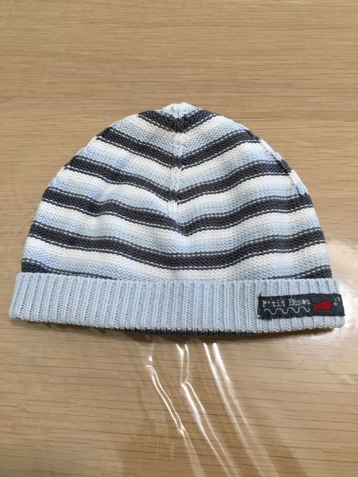 Lot 2 bonnets - photo numéro 3