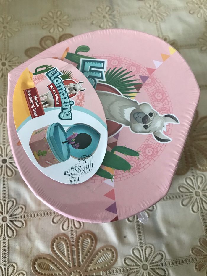 Boîte à musique lama danse - photo numéro 2