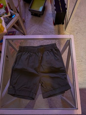 Short T.12-18 mois