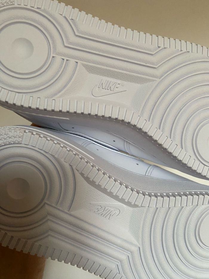 Chaussure Nike - Air Force 1 - Chaussure homme blanche - photo numéro 5