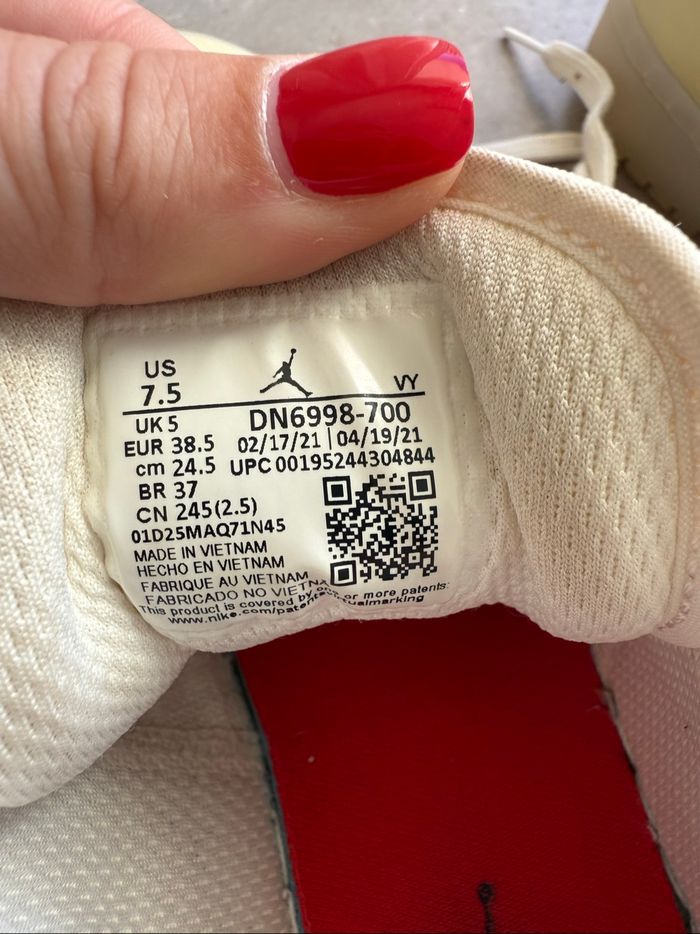 Nike air Jordan 1 low - photo numéro 4