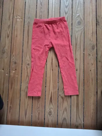 Legging sans étiquette mais taille 3 ans