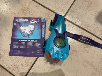 Jouet Transformers EarthSpark Nerf Blaster