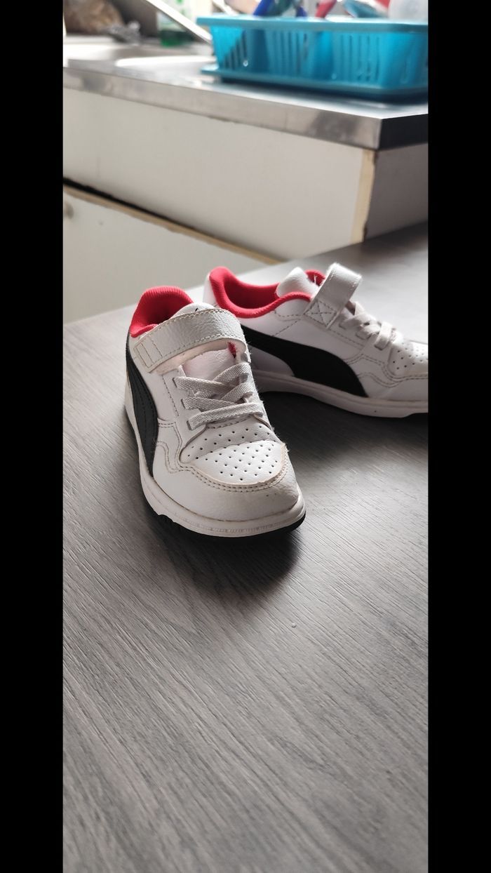 Basket puma taille 25 - photo numéro 2