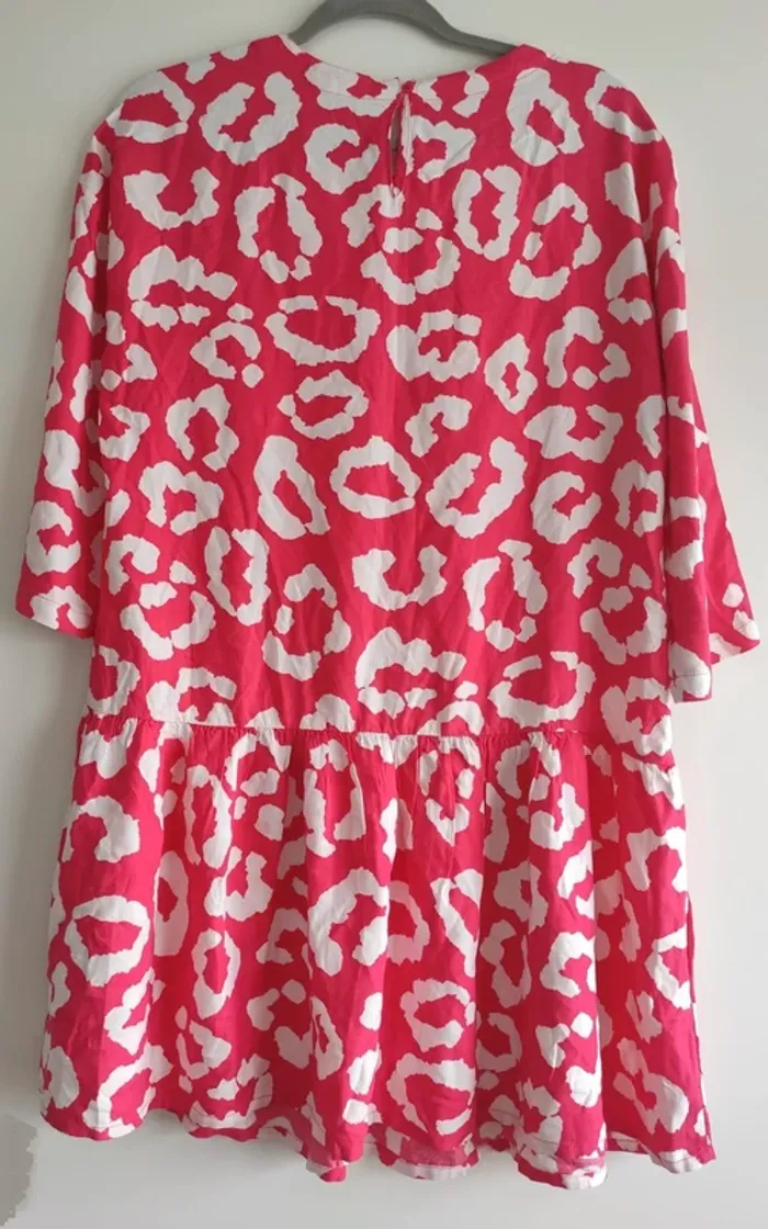 Superbe robe volantée léopard rose fushia- Drop Sauvage - photo numéro 5