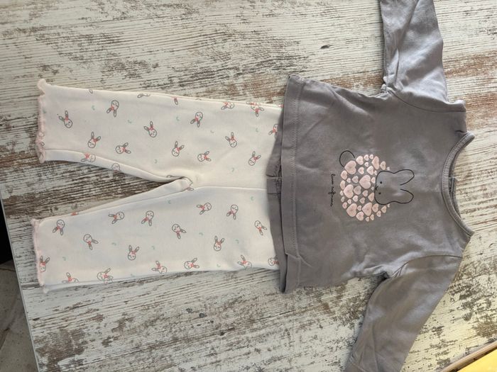 Lot vêtements bébé fille - photo numéro 3