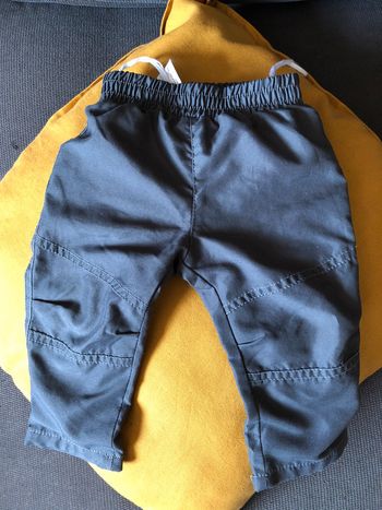 Pantalon gris 12m