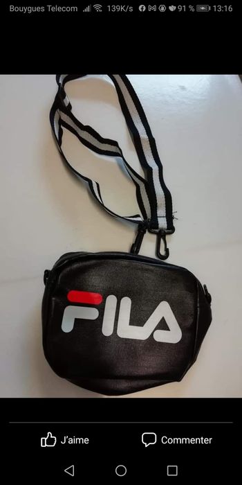 Pochette bandoulière Neuve emballer