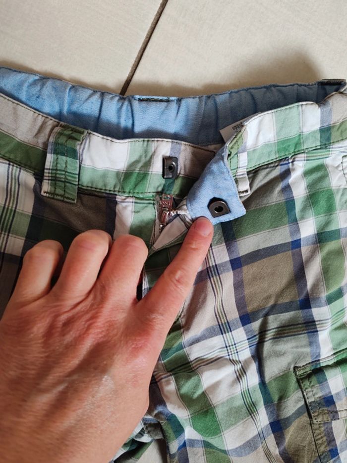 Short lacoste 4 ans - photo numéro 2