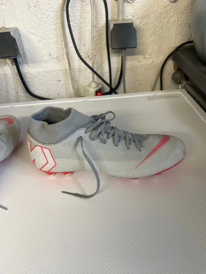 Nike Mercurial taille 42?