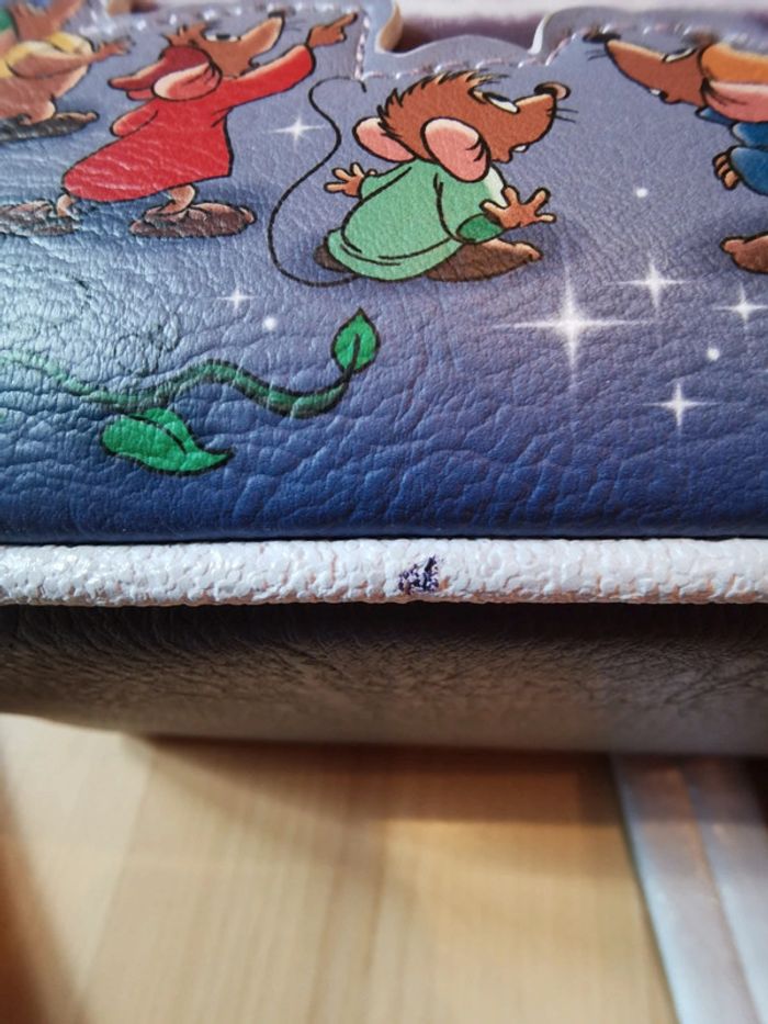 Loungefly sac disney cendrillon - photo numéro 10