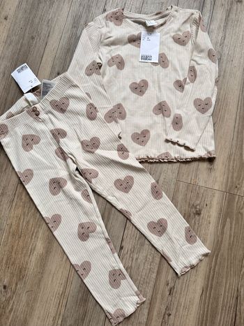 Ensemble legging cœur crème et beige h&m 2/3 ans