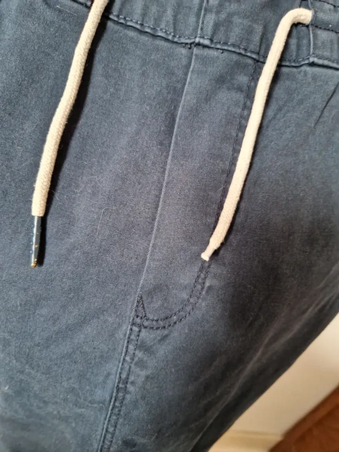 Pantalon jogger fit bershka bleu marine taille xs - photo numéro 3