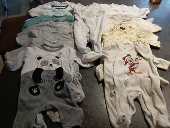 Lot pyjamas 1 mois