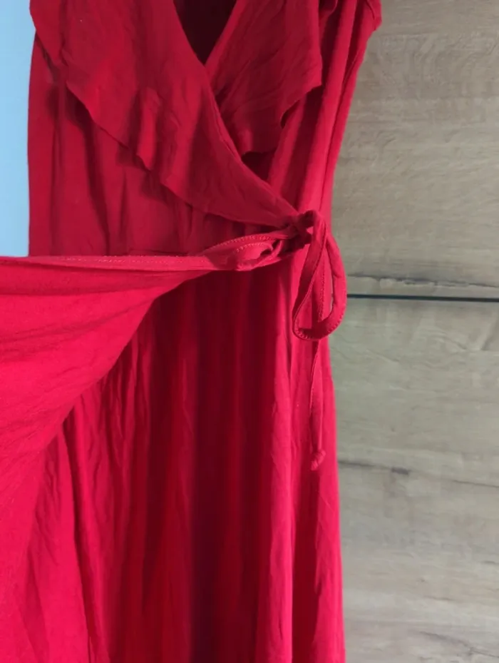 Robe style portefeuille à volant - photo numéro 5