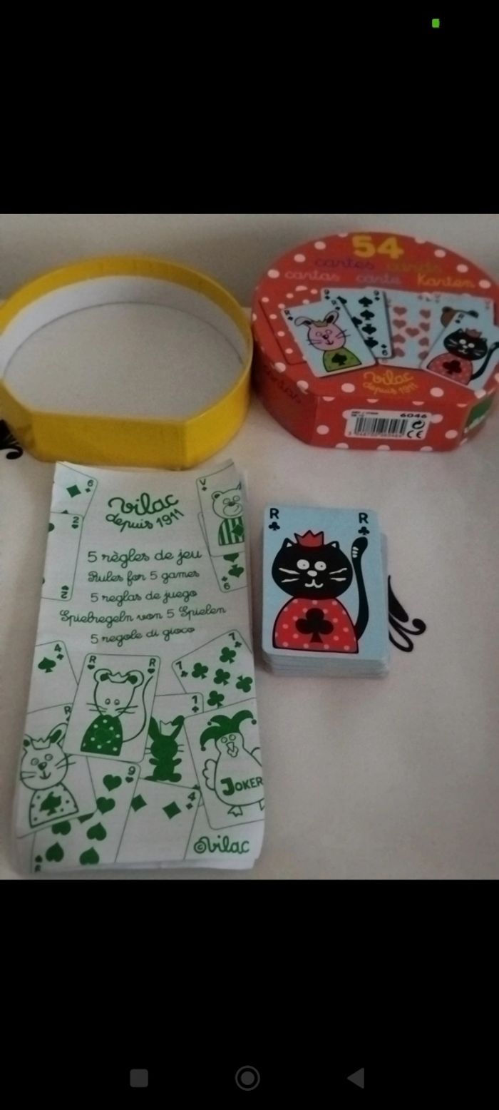 Jeux de 54 cartes  avec 5 règles de jeux de cartes Vilac
