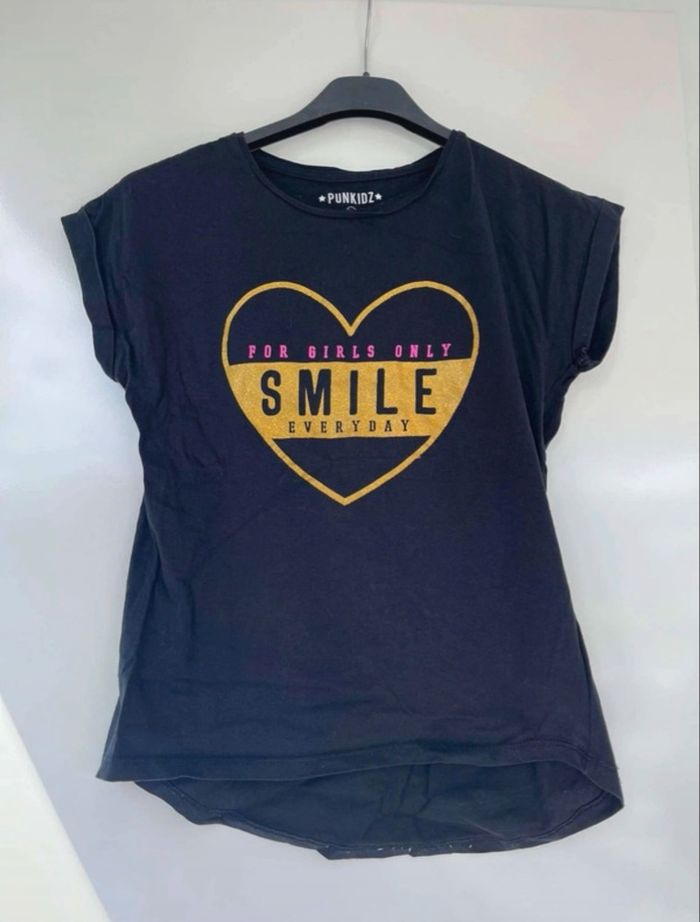 T-shirt punkidz taille 12ans Satisfaisant