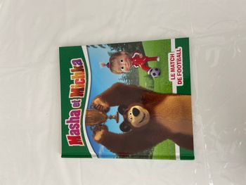 livre Masha et Michka – Le match de football