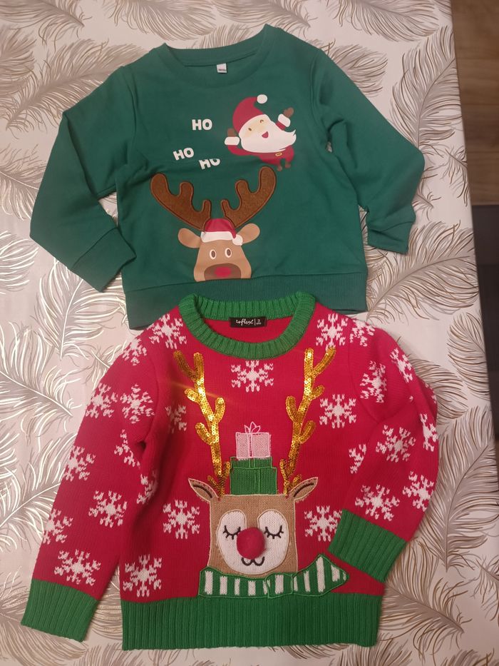 Deux pulls de Noël 3 ans